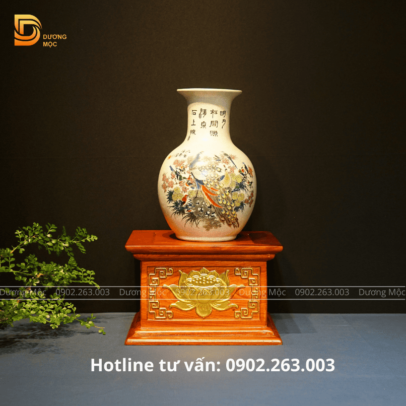 Đôn Vuông Gỗ Hương Chạm Sen Dát Vàng 30x20 DKT21