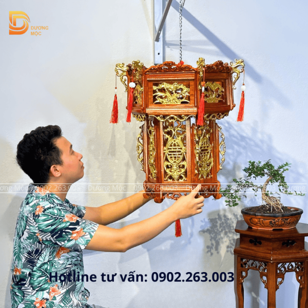 Đèn Lồng Gỗ Hương Hoa Sen Dát Vàng 55cm DL04 - Ảnh 6