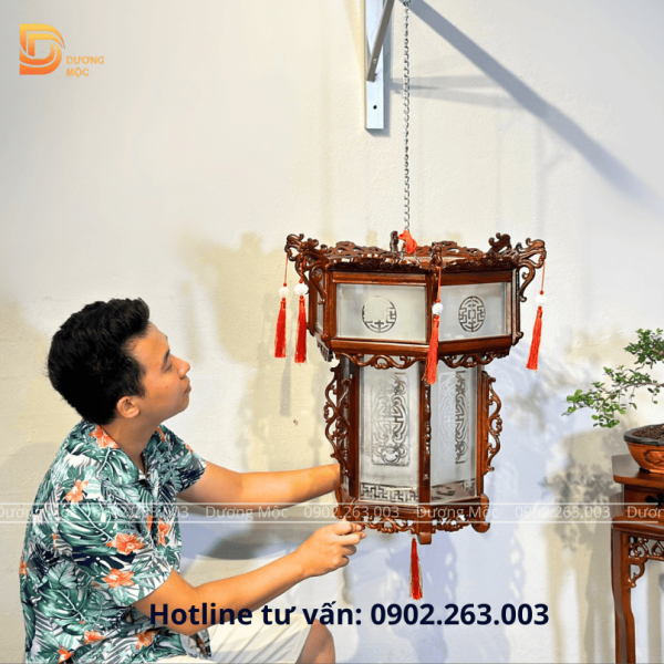Đèn Lồng Gỗ Hương Mặt Kính 55cm DL06 - Ảnh 5