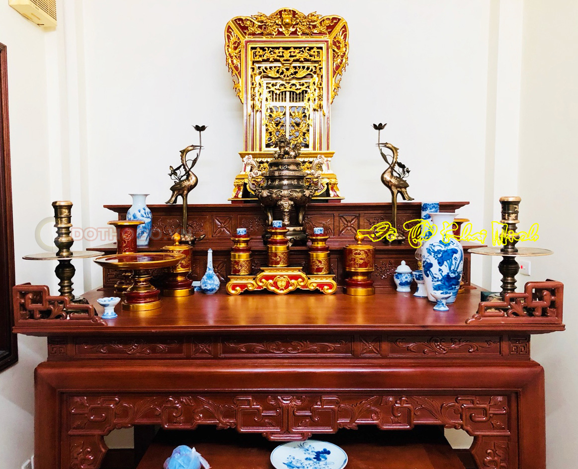 Giữ Gìn Văn Hóa Thờ Cúng: Gợi Ý Tạo Không Gian Tôn Kính